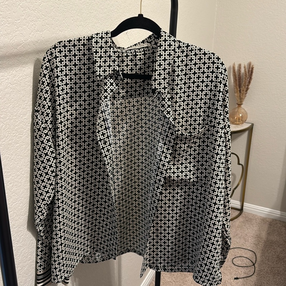 Black and white blouse from Abercrombie